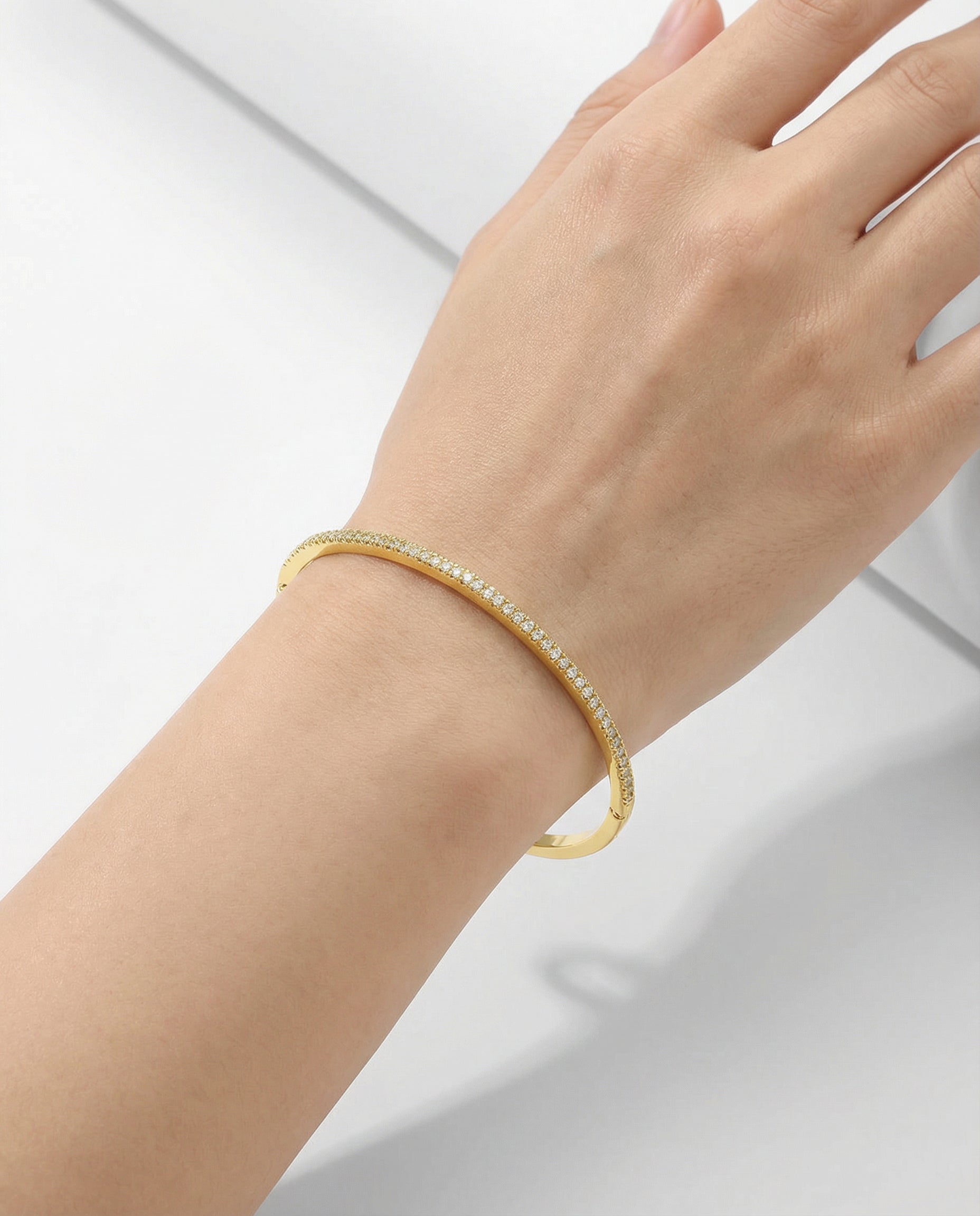 PULSERA CLÁSICA DE ORO Y DIAMANTE