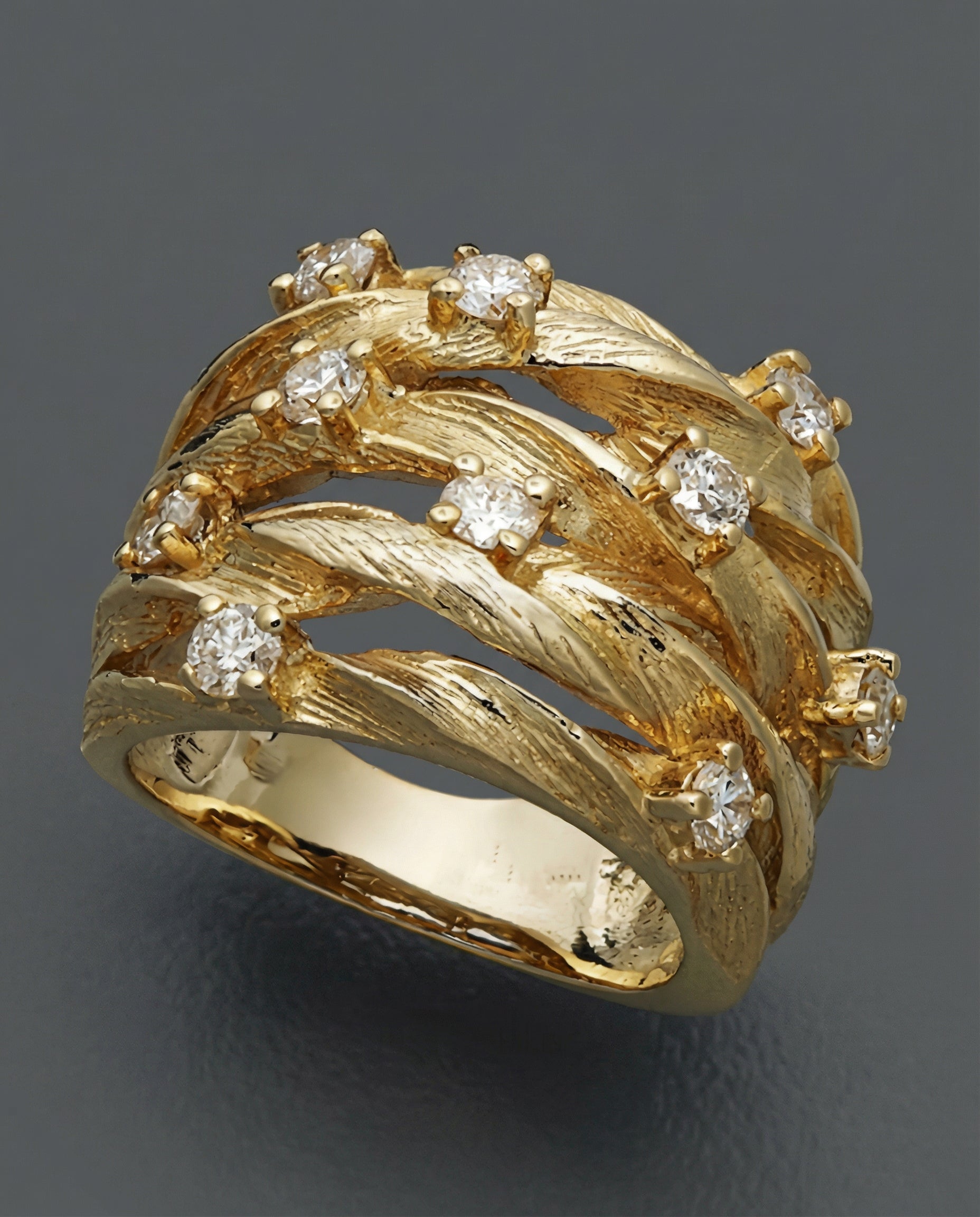 ANILLO VINTAGE DORADO
